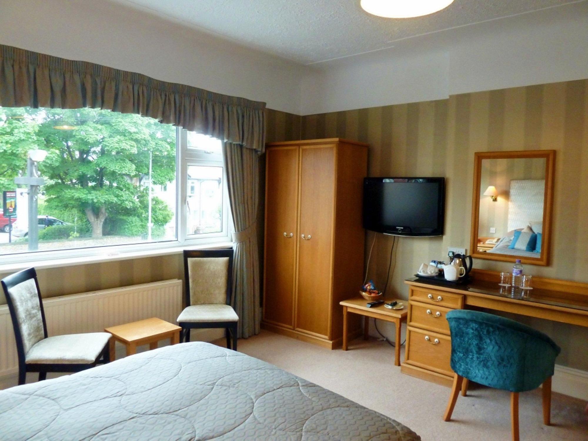 The Grove House Hotel Wallasey Exteriör bild